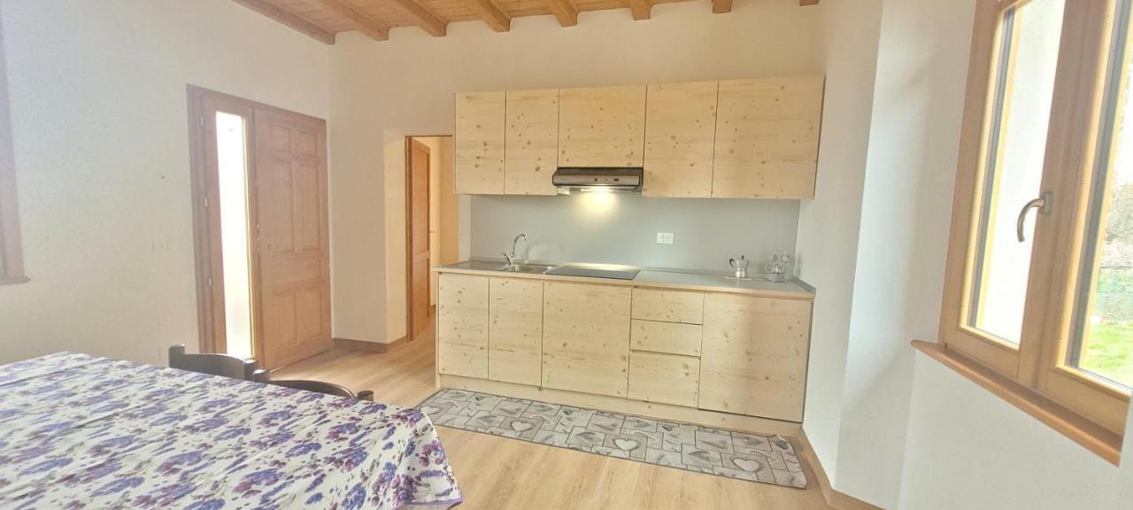 Traditional Mountain Loft In 15Min From Como Lake Appartement Barzio Buitenkant foto